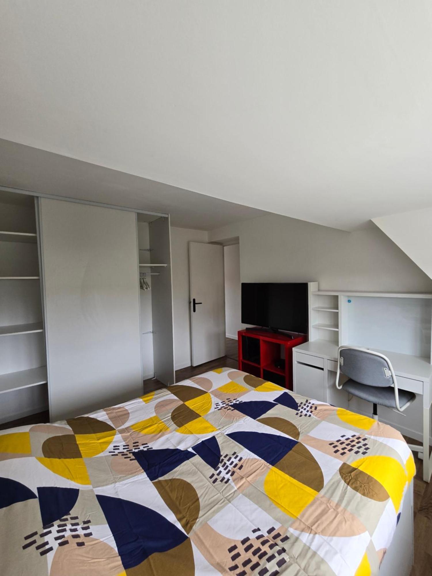 Maison Spacieuse, Agreable Et Ensoleille